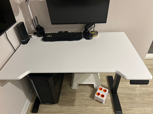 Компьютерный стол Маркос с механизмом подъема 120х75х75 орех кантри / белый фото покупателя 44