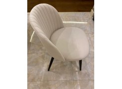 Стул на металлокаркасе Gabi 1 бежевый / черный с серебряными наконечниками фото покупателя 701