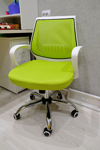 Компьютерное кресло Ergoplus розовое фото покупателя 10