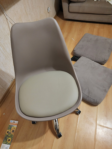 Компьютерное кресло Kolin с подушкой clear / white фото покупателя 28