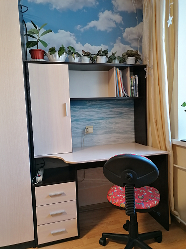 Стол компьютерный КСТ-16 бетон / белый фото покупателя 132