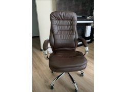 Компьютерное кресло Tomar коричневое фото покупателя 15