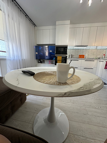 Стол Тулип 90х73 дуб вотан / белый  - Уцененный экземпляр фото покупателя 98