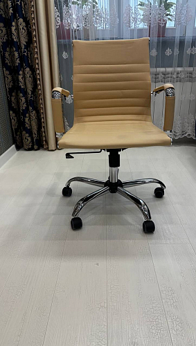 Компьютерное кресло Urban-low кожзам бежевый фото покупателя 1