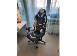 Компьютерное кресло Racer черное / оранжевое фото покупателя 46