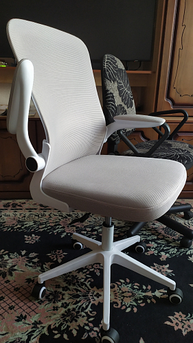 Компьютерное кресло Konfi light gray / blue / white фото покупателя 123