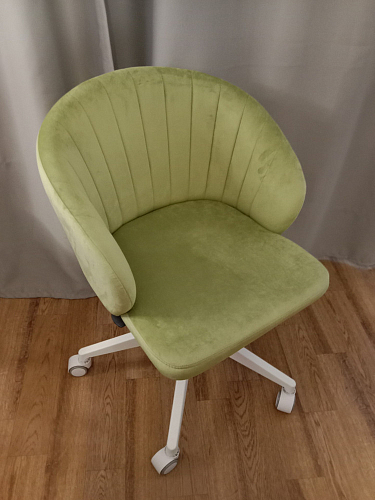 Компьютерное кресло Пард экокожа белый фото покупателя 249