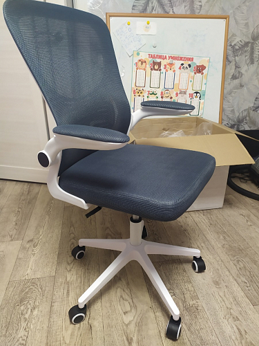 Компьютерное кресло Konfi dark gray / pink / white фото покупателя 288