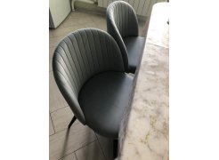 Стул на металлокаркасе Gabi 1 бежевый / черный с серебряными наконечниками фото покупателя 242