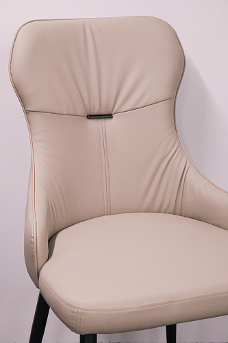 Стул на металлокаркасе Neli beige / black из шоурума 6