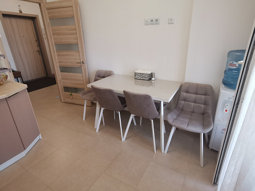 Стул на металлокаркасе Челси бежевый / черный фото покупателя 46