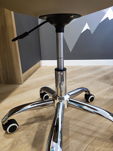 Компьютерное кресло Kolin white фото покупателя 49