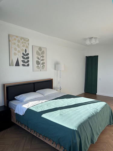 Двуспальная кровать Клауд 160х200 парящая дуб крафт золотой / антрацит фото покупателя 437