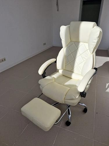 Компьютерное кресло Kolson black фото покупателя 16