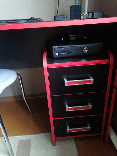 Тумба Ханна черная / красная  - Уцененный экземпляр фото покупателя 166