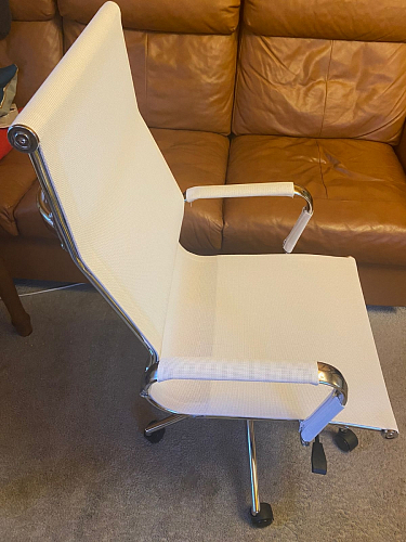 Компьютерное кресло Reus белая сетка / хром фото покупателя 46