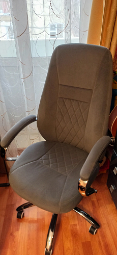 Компьютерное кресло Aragon белое фото покупателя 192