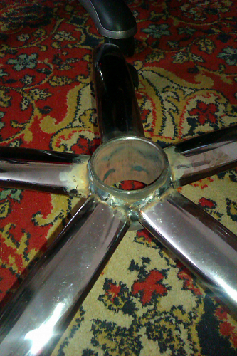 Кресло Hems красное фото покупателя 1