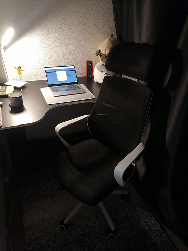 Компьютерное кресло Golem black / white фото покупателя 77