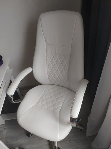 Компьютерное кресло Aragon белое фото покупателя 84