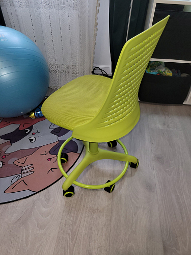 Компьютерное кресло Kiddy салатовое ткань (сетка) фото покупателя 29