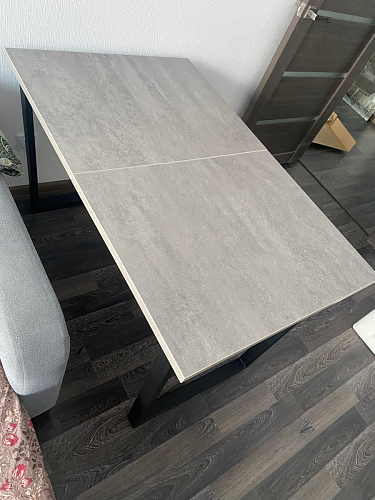 Деревянный стол Лота Лофт 140х80 черный матовый / бетон светлый фото покупателя 839