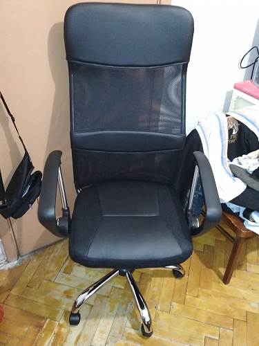 Компьютерное кресло ARANO черное фото покупателя 6