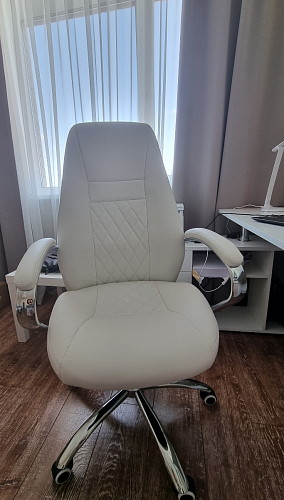 Компьютерное кресло Aragon белое фото покупателя 129